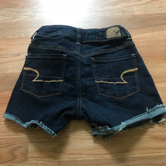 American Eagle super stretch high waist shorts - Picture 4 of 4